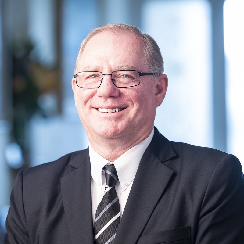 Headshot of Wayne Richards